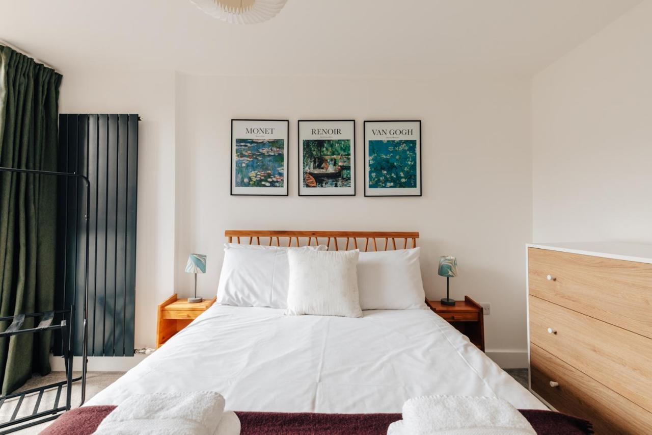 Redland Stay In Bespoke Home 2 Of 2 Бристол Екстериор снимка